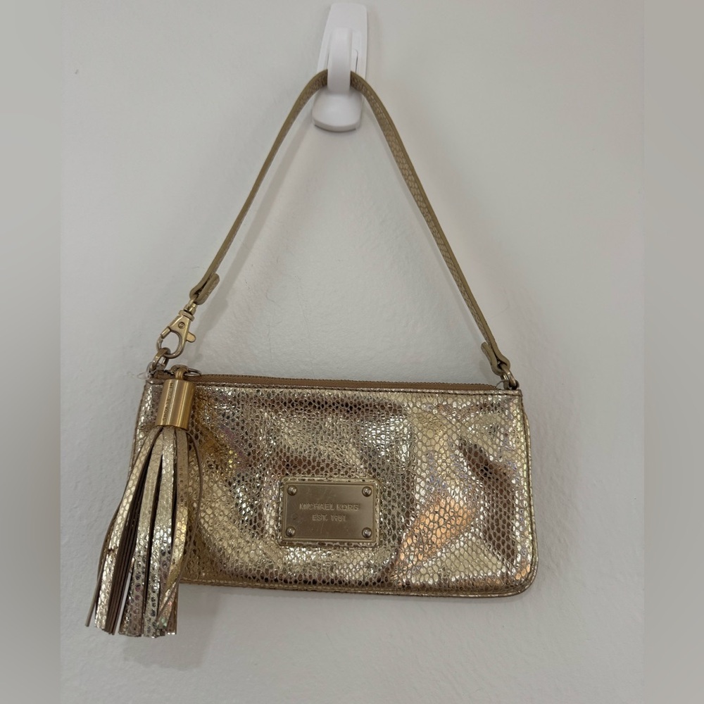 Michael Kors Metallic Gold Wristlet‎